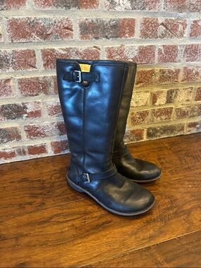 UGG Black Leather Mid-Calf Lace-Up Boots
